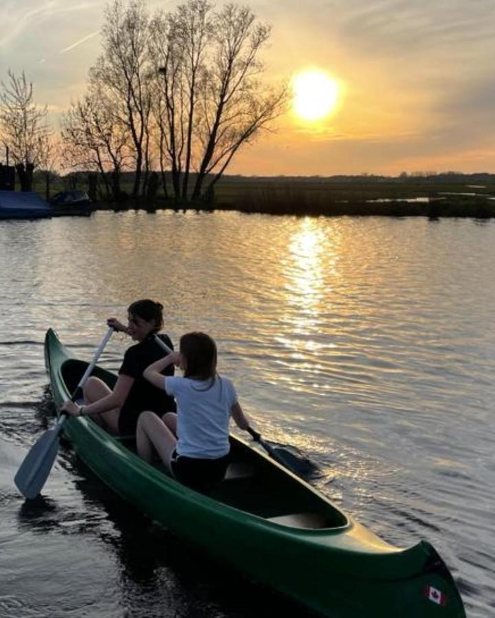 Warmond Lake House 19 Relax Accommodation מראה חיצוני תמונה